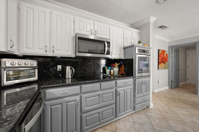 3404 Commander Court, Arlington, TX 76017