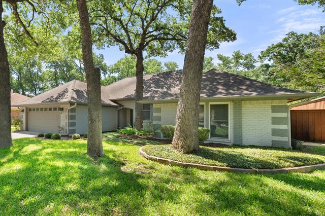3404 Commander Court, Arlington, TX 76017
