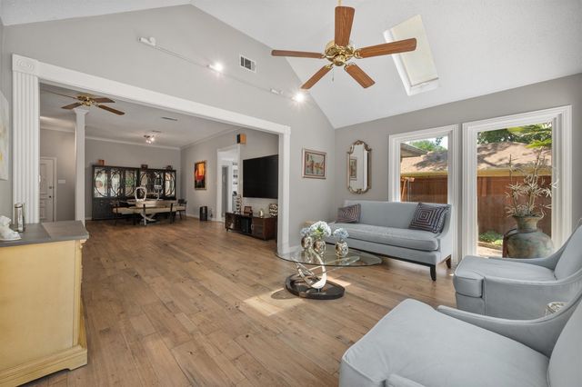 3404 Commander Court, Arlington, TX 76017
