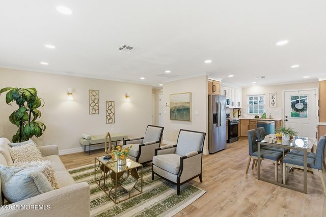 1015 Aberdeen Drive A, Lakewood, NJ 08701