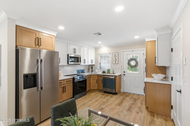 1015 Aberdeen Drive A, Lakewood, NJ 08701