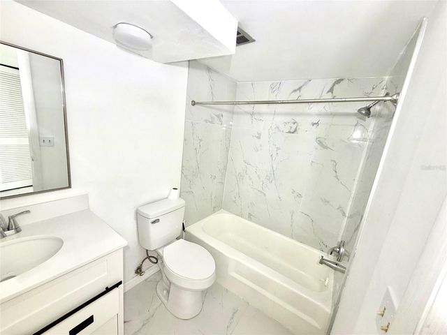 4550 COVE CIRCLE 905, St Petersburg, FL 33708