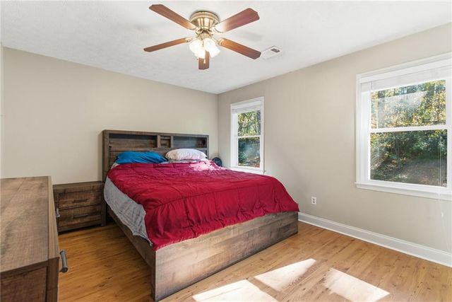 127 Springbrook Drive, Auburn, GA 30011