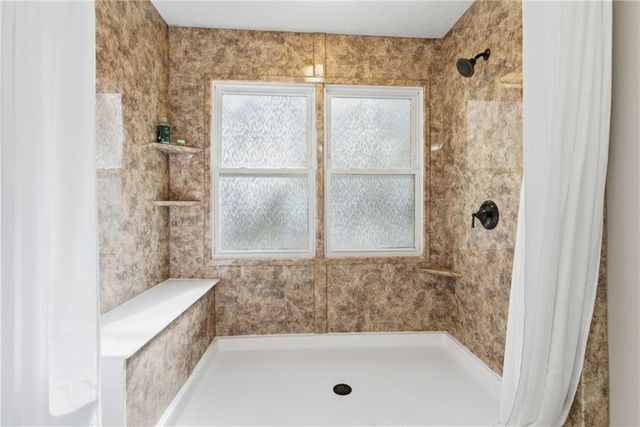 127 Springbrook Drive, Auburn, GA 30011