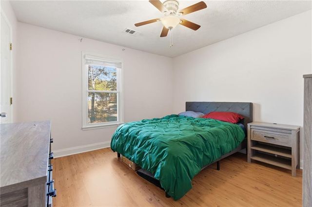 127 Springbrook Drive, Auburn, GA 30011