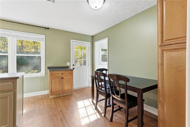 127 Springbrook Drive, Auburn, GA 30011