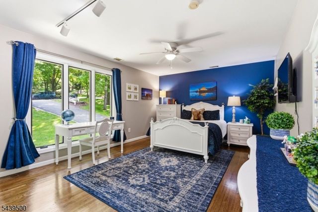 25 Timber Ln, Randolph Twp., NJ 07869