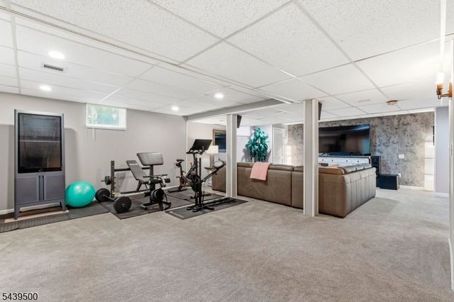 25 Timber Ln, Randolph Twp., NJ 07869