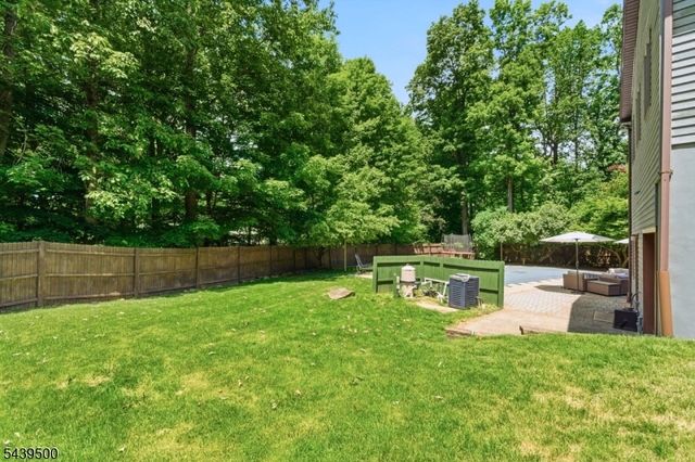 25 Timber Ln, Randolph Twp., NJ 07869