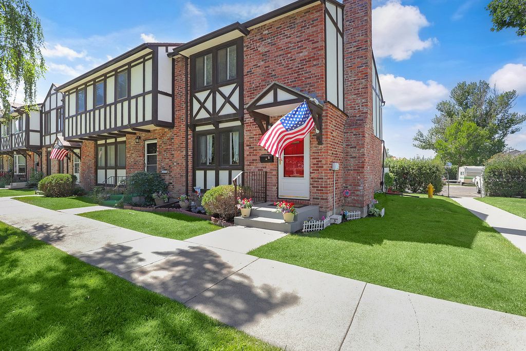 Image 1 of property listing at 1200 32nd Street S 56, Great Falls, MT 59405
