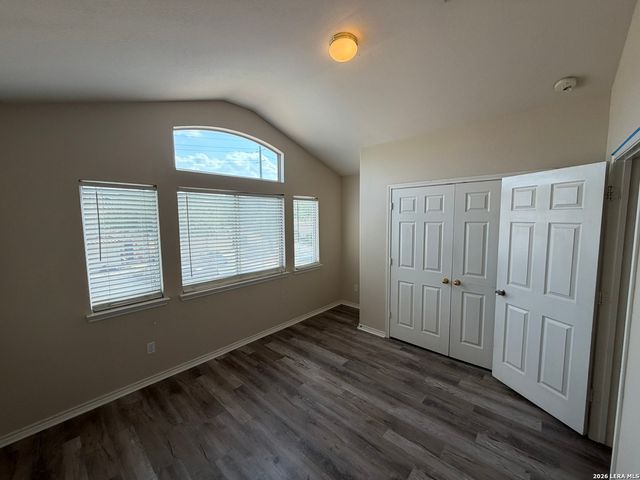 1323 Pinnacle Fls, San Antonio, TX 78260