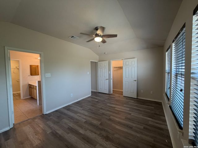 1323 Pinnacle Fls, San Antonio, TX 78260