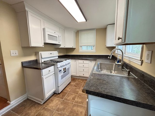 107 Sasportas Lane, Summerville, SC 29483