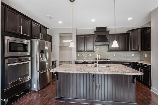 200 Begen Street, Morrisville, NC 27560