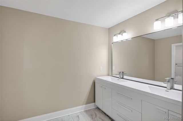 3161 Rolling Road, Montgomery, AL 36111