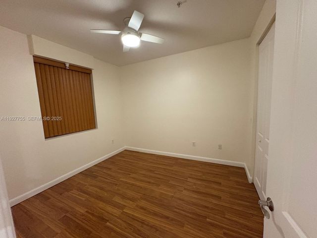 2900 NW 125th Ave 3-210, Sunrise, FL 33323