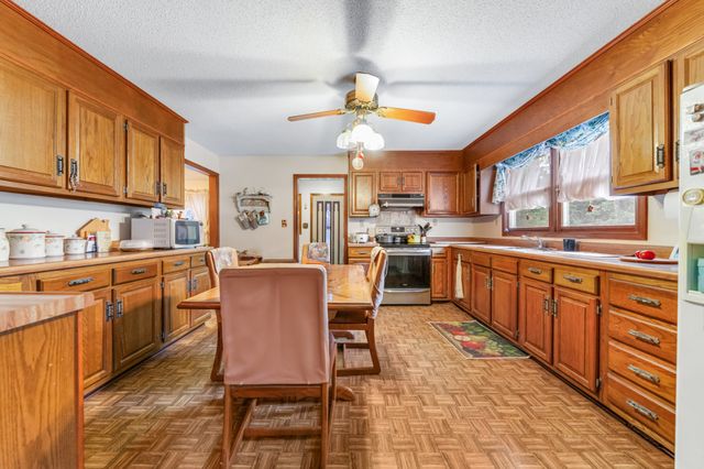 2756 Glasscock Rd, Lewisburg, TN 37091