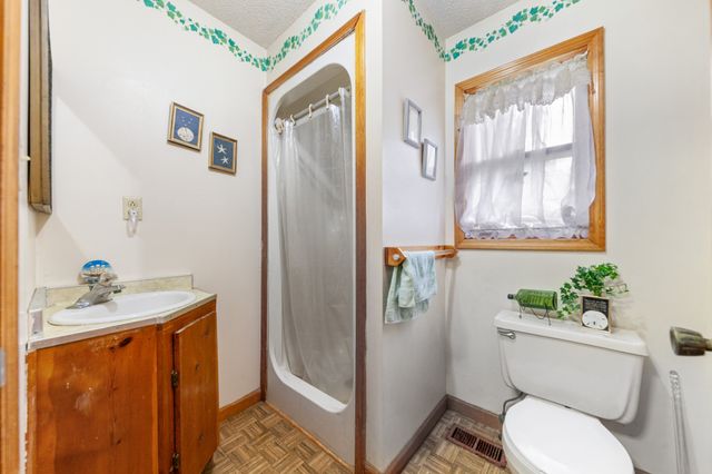 2756 Glasscock Rd, Lewisburg, TN 37091