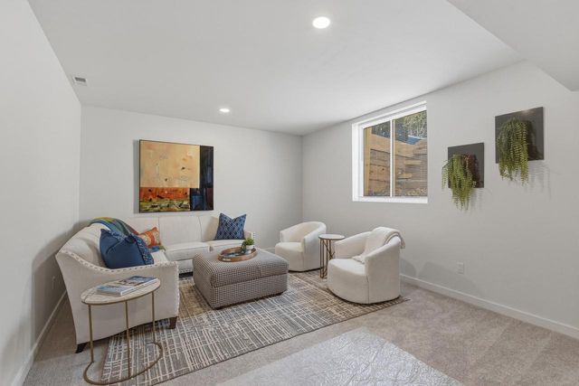 4013 W Parkland AVENUE, Brown Deer, WI 53209