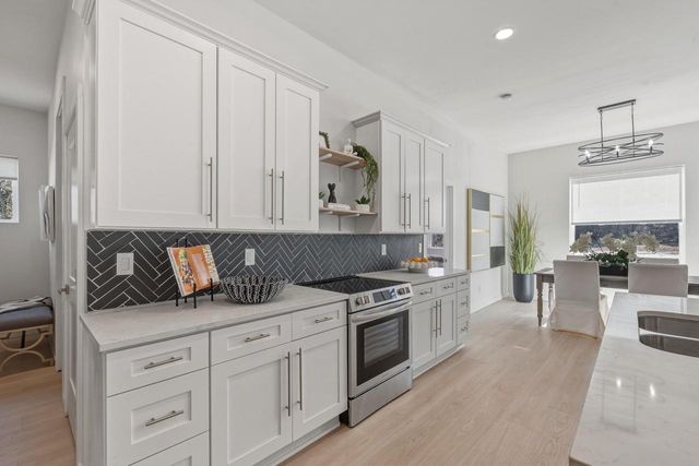 4013 W Parkland AVENUE, Brown Deer, WI 53209