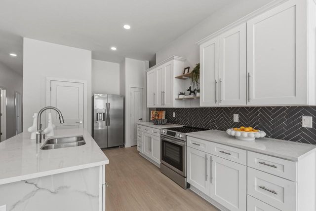 4013 W Parkland AVENUE, Brown Deer, WI 53209