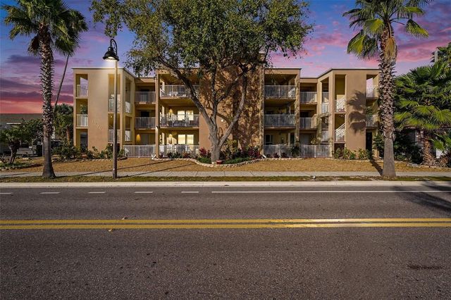 1700 PASS A GRILLE WAY 9, St Pete Beach, FL 33706