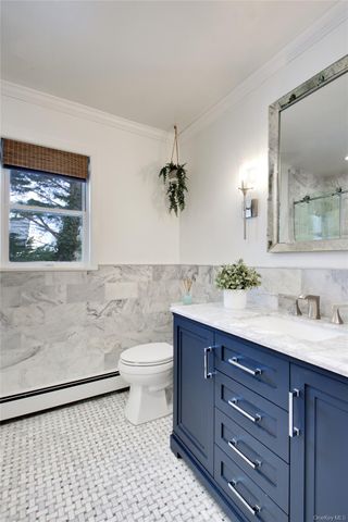 125 Walnut Road, Kings Park, NY 11754