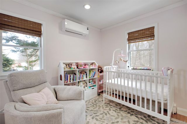 125 Walnut Road, Kings Park, NY 11754