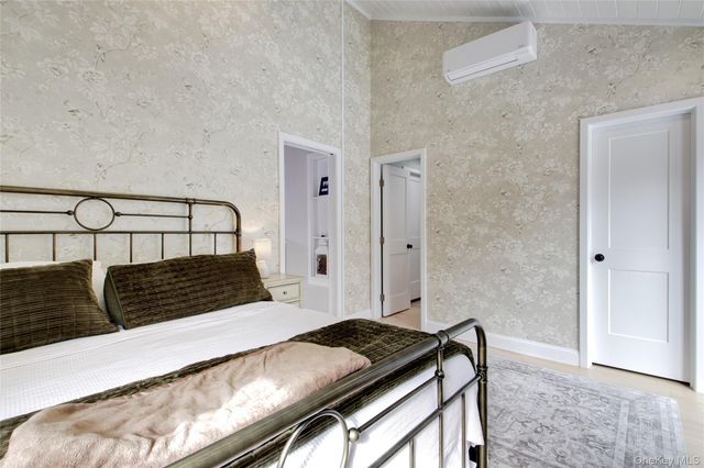 125 Walnut Road, Kings Park, NY 11754