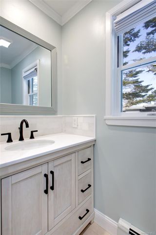 125 Walnut Road, Kings Park, NY 11754