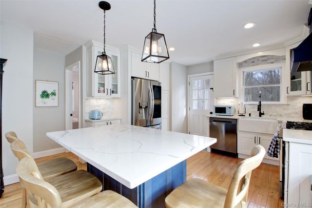 125 Walnut Road, Kings Park, NY 11754