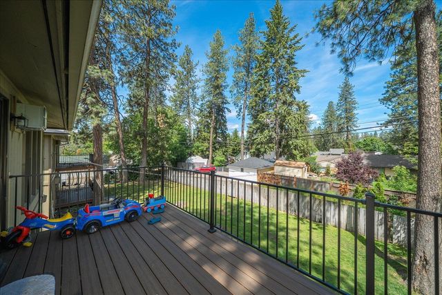 1225 E 29th Ave, Spokane, WA 99203