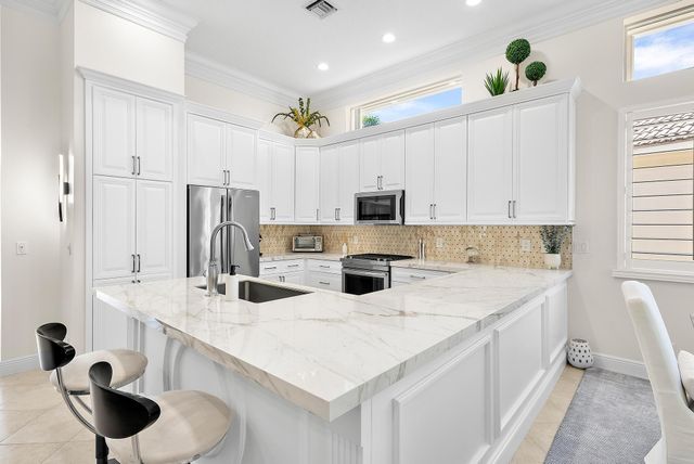 10820 Grande Boulevard, West Palm Beach, FL 33412