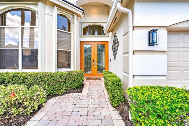 10820 Grande Boulevard, West Palm Beach, FL 33412