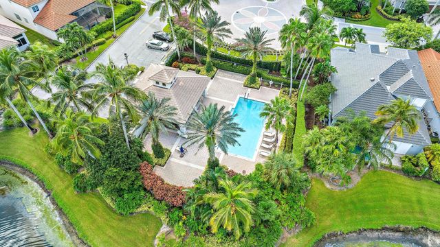 10820 Grande Boulevard, West Palm Beach, FL 33412
