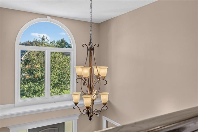 4549 W 141st Terrace, Leawood, KS 66224