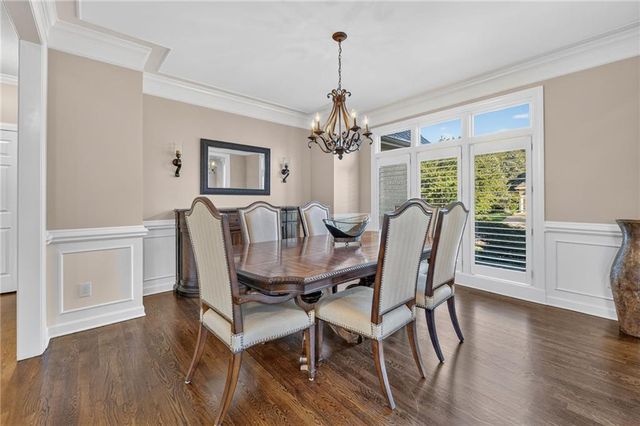 4549 W 141st Terrace, Leawood, KS 66224