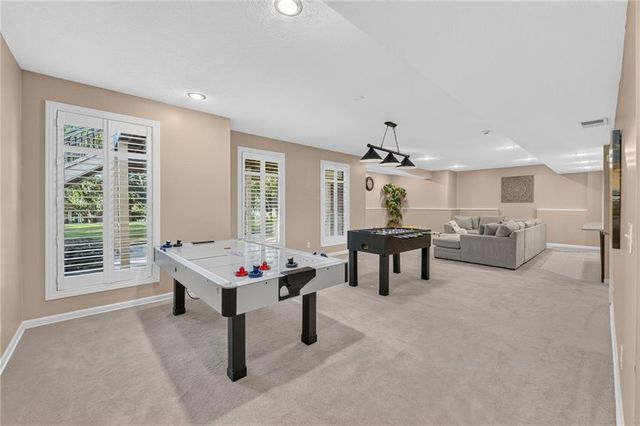 4549 W 141st Terrace, Leawood, KS 66224