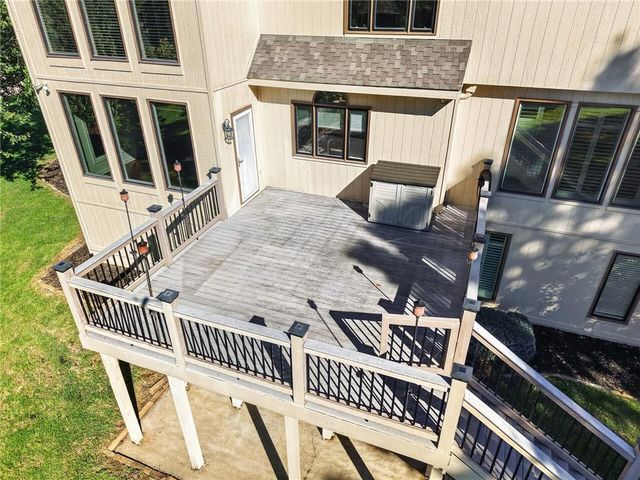 4549 W 141st Terrace, Leawood, KS 66224
