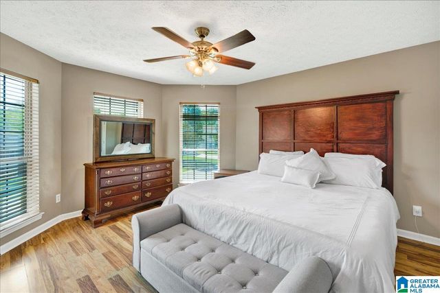 100 VICTORIA STATION, Maylene, AL 35114