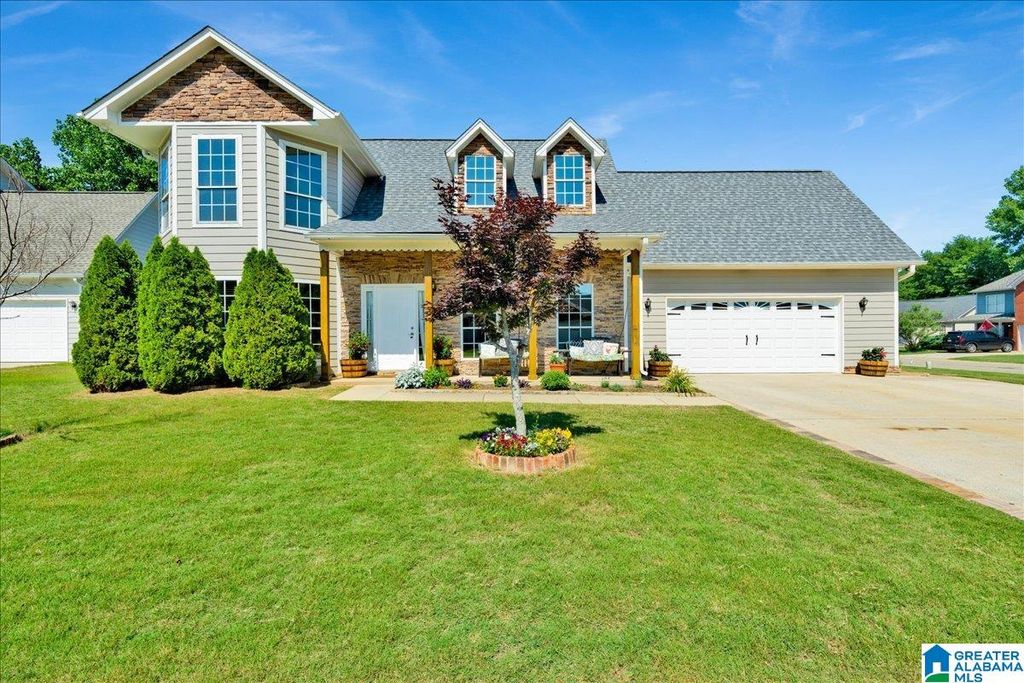100 VICTORIA STATION, Maylene, AL 35114