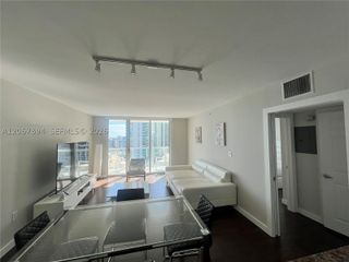 1155 Brickell Bay Dr 1607, Miami, FL 33131