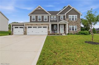 1348 Southbrook Circle NE, Canton, OH 44721