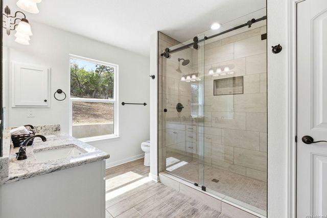 684 Appaloosa, Fischer, TX 78623