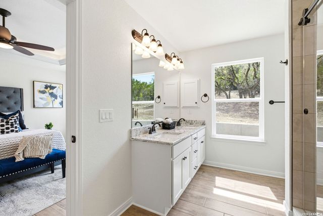 684 Appaloosa, Fischer, TX 78623