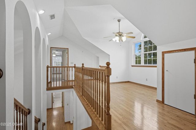 13194 Kirkwood Lane, Neosho, MO 64850