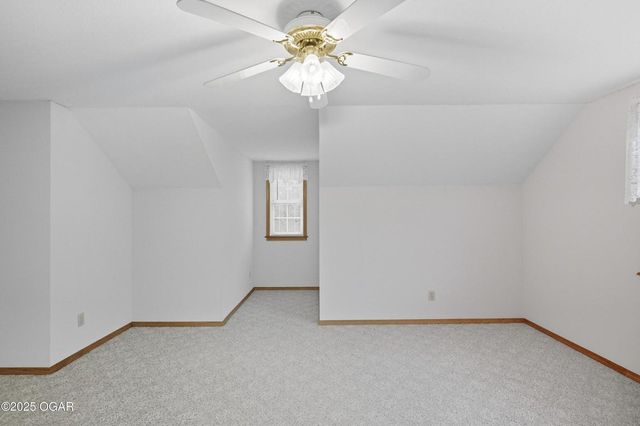 13194 Kirkwood Lane, Neosho, MO 64850