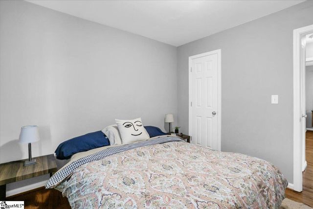 25 Amy Lane, Taylors, SC 29687