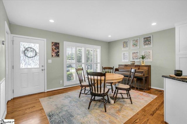 25 Amy Lane, Taylors, SC 29687