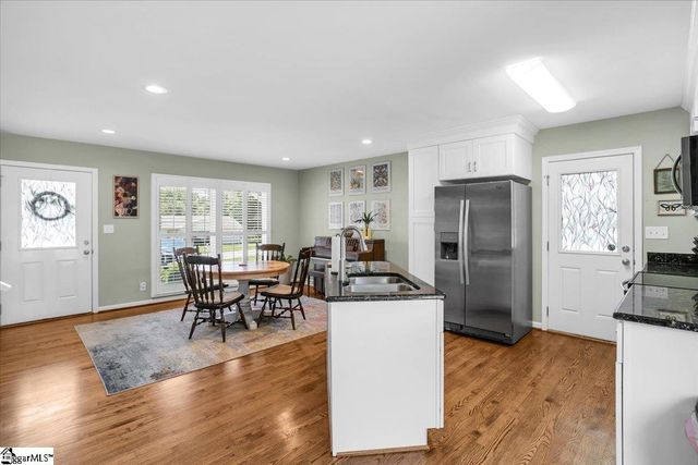 25 Amy Lane, Taylors, SC 29687